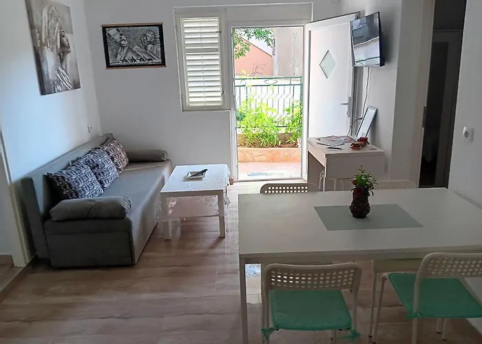 Babaloo * Gornji Karin