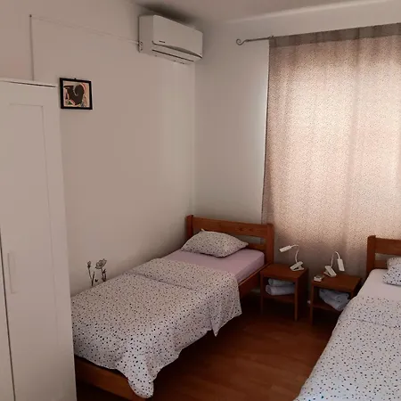 Babaloo Apartman Gornji Karin