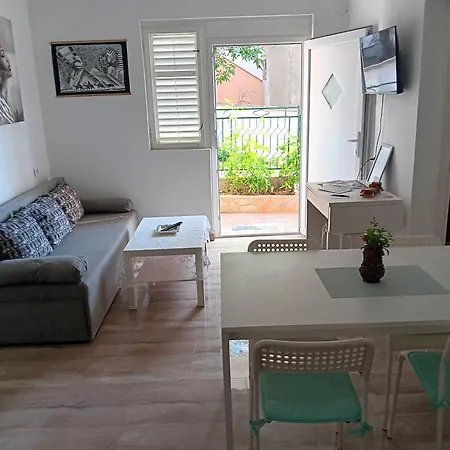 Babaloo * 고르니 카린